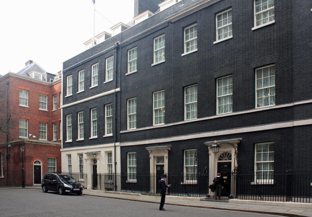 10 Downing Street 2010 autor robertsharp 1024x712 - Secretele Palatelor: 10 Downing Street