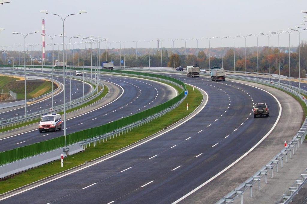 autostrada a1 1024x682 - Infrastructura de transport la raport:  Drumul României spre 1.000 de kilometri de autostradă