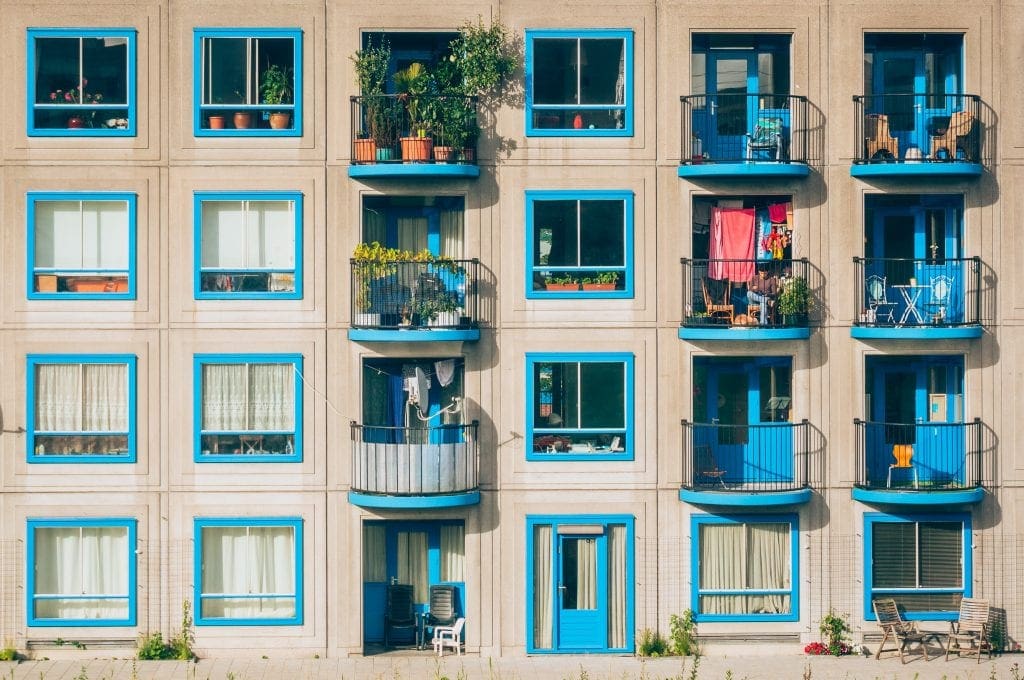 apartments 1845884 1024x680 - Analiză: Principalele orașe din România, ritm moderat de creștere a prețurilor apartamentelor în 2019