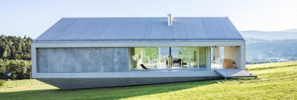 Koniecznys Ark concrete house design by KWK Promes 1024x345 - Unconventional Homes: Case din beton cu design neașteptat