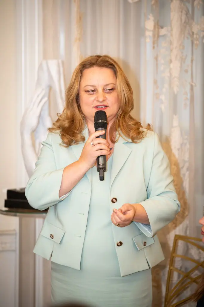 Loredana Preda 683x1024 - Tabloul imobiliar pentru 2025, prezentat în cadrul conferinței „Women in Real Estate”