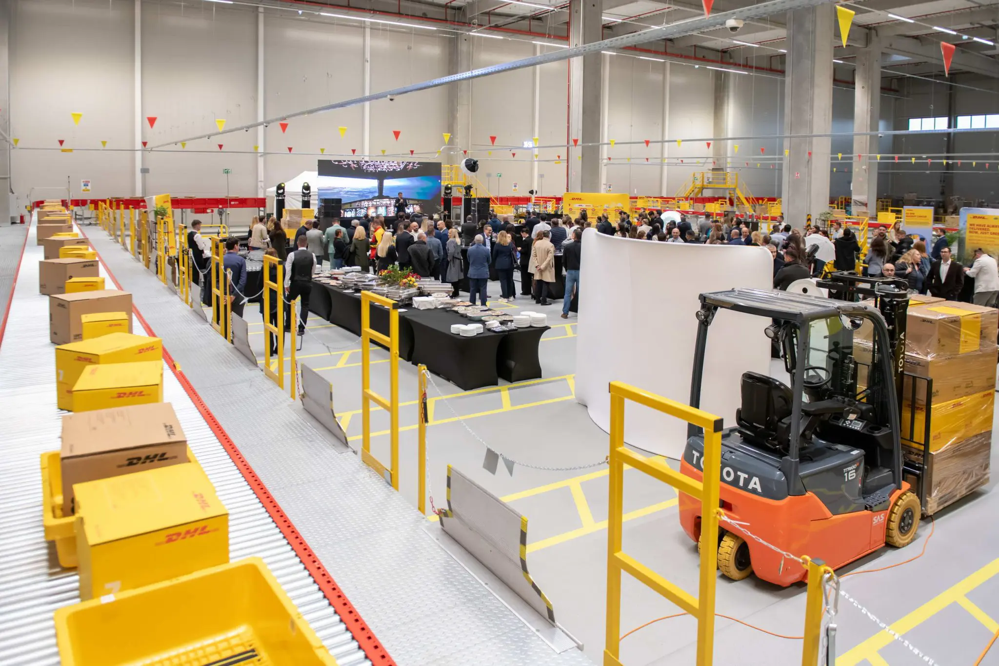 DHL Express Romania
