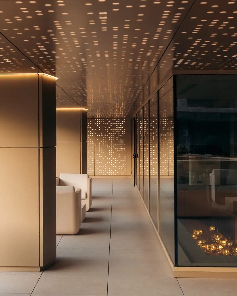 DSC08683 Edit copy 819x1024 - Standardul BHB Properties: facilități premium și randamente atractive pentru investitori