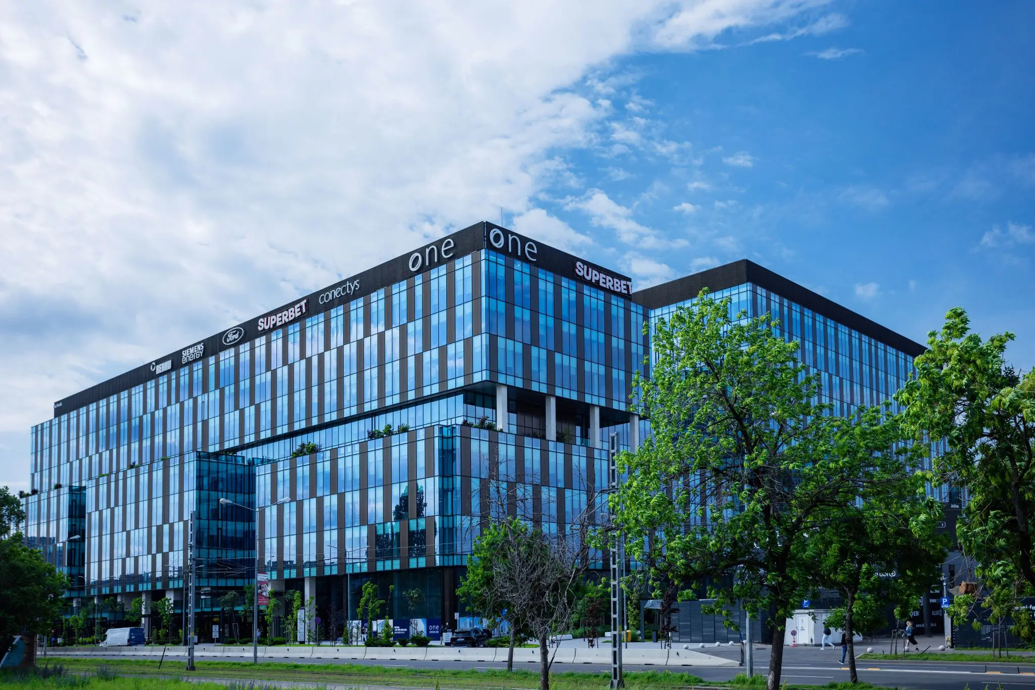 IMG 1292 LOGO NOU scaled - Vitalaire România își relochează birourile în One Cotroceni Park