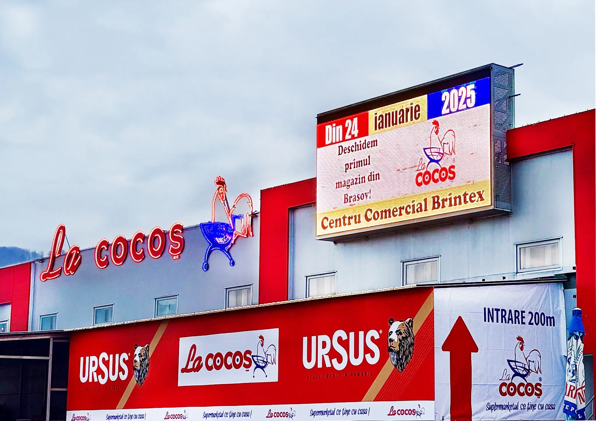 La cocos Brasov copy - Grupul Schwarz primește aprobare condiționată pentru achiziția La Cocoș