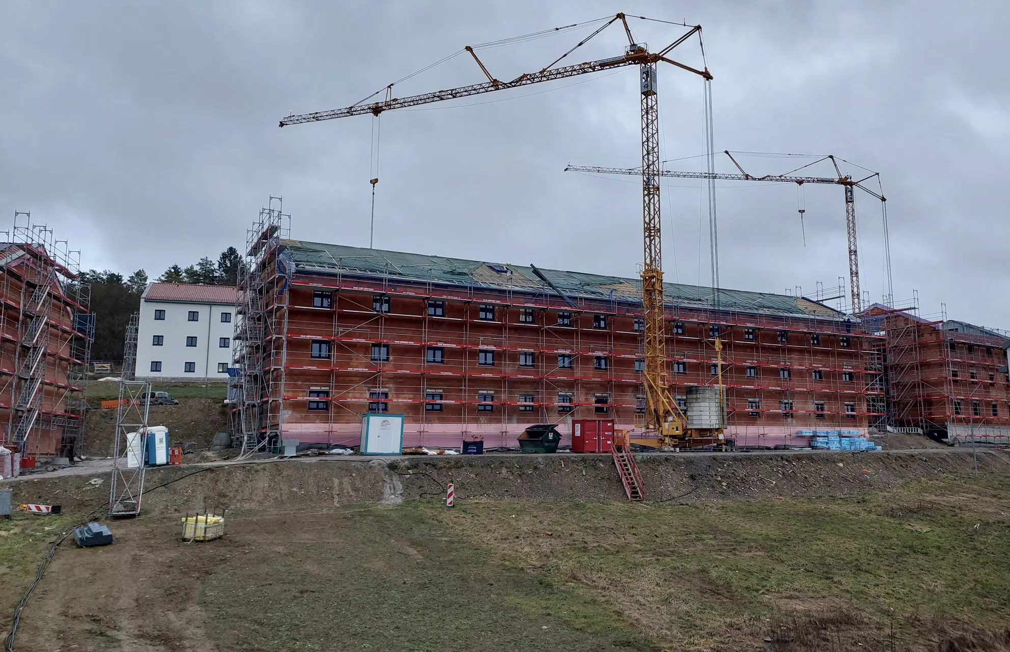 Cazarma - West Group, IBB și WBMAX vizează contracte pentru industria de apărare de 100 milioane euro