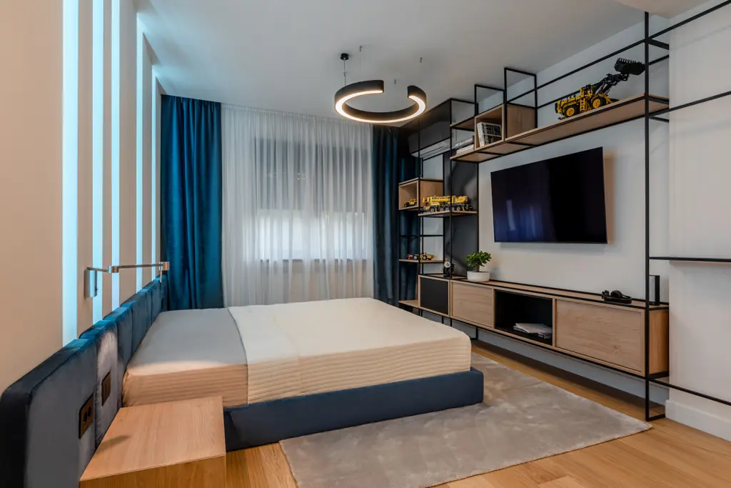 Renovare Except4 - Cererea pentru reabilitarea fondului locativ vechi impulsionează veniturile Except Custom Solutions