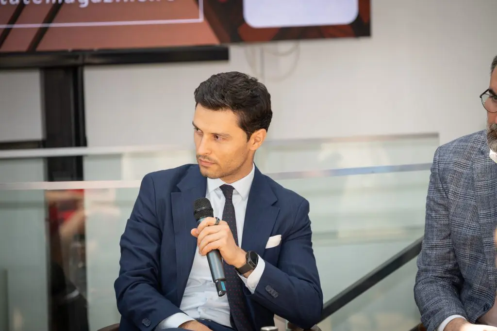 Real Estate Now: Cum investesc dezvoltatorii în experiențe augmentate în clădirile comerciale Silviu Babtan 1 1024x683 - Real Estate Now: Cum investesc dezvoltatorii în experiențe augmentate în clădirile comerciale