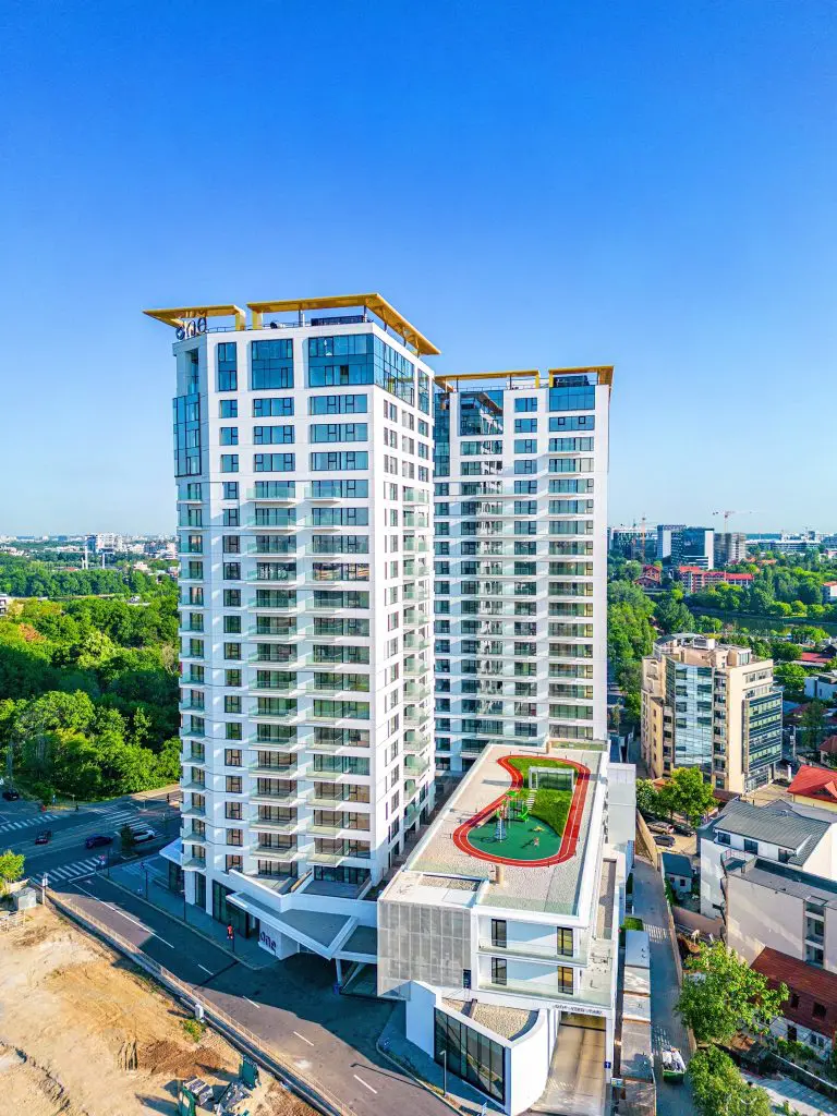 Realitatea din Property Management: Între presiunea costurilor și revoluția digitală condusă de AI și ESG DJI 0809 LOGO NOU copy 768x1024 - Realitatea din Property Management: Între presiunea costurilor și revoluția digitală condusă de AI și ESG