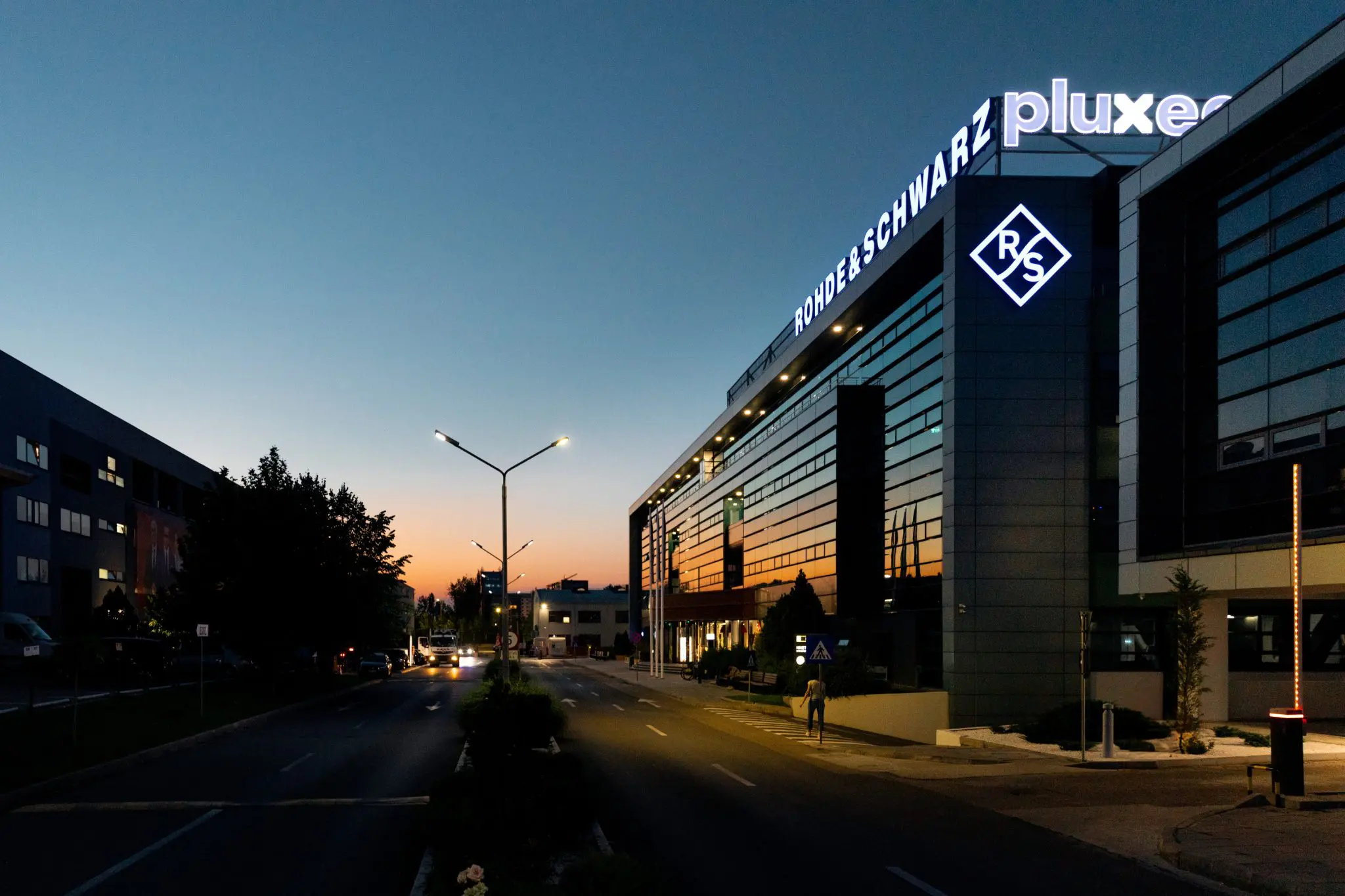 Iride 19 scaled - Rohde & Schwarz Topex își extinde hub-ul operațional din București la 10.000 mp în myhive IRIDE