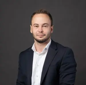 Stefan Surcel Head of Industrial Agency Cushman Wakefield Echinox 1 300x296 - Piața industrială locală, &icirc;ntre dezvoltare și jucători noi &icirc;n 2026