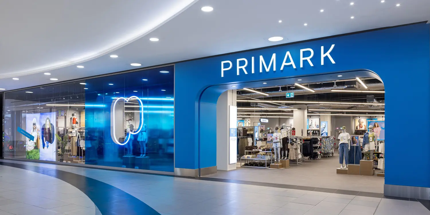 Primark Sibiu front - Primark deschide primul magazin din Sibiu după o investiție de peste 8 milioane de euro