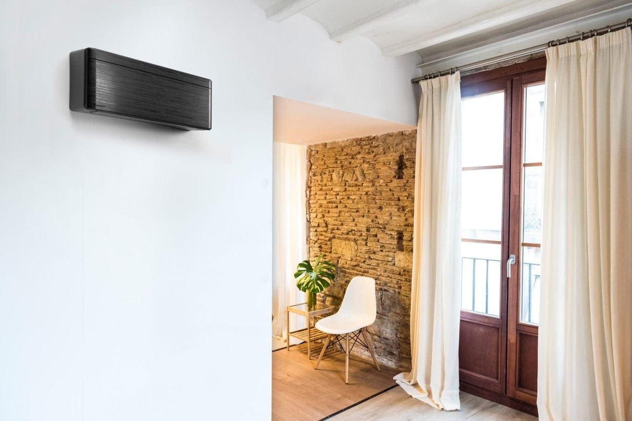 DAIKIN STYLISH FTXA AT 1 02.1 - Stylish, noua unitate de aer condiționat de la Daikin