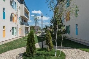 DSC 5946 300x200 - lara condominium