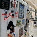Detaliu expozitie 3 copy 150x150 - The Grand Avenue găzduiește o expoziție de artă dedicată satului românesc