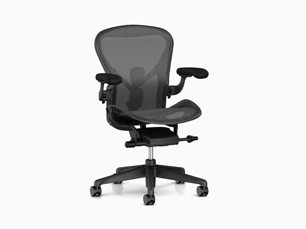 aeron 1024x768 - Povestea fabricii Herman Miller din UK, care trimite scaunele high-tech în Europa, Orientul Mijlociu și Africa