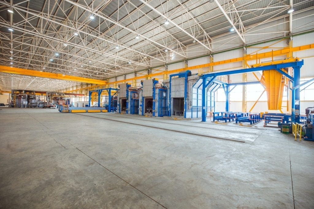 productie 1024x683 - Investițiile în producție, dezvoltare moderată pe piața locală