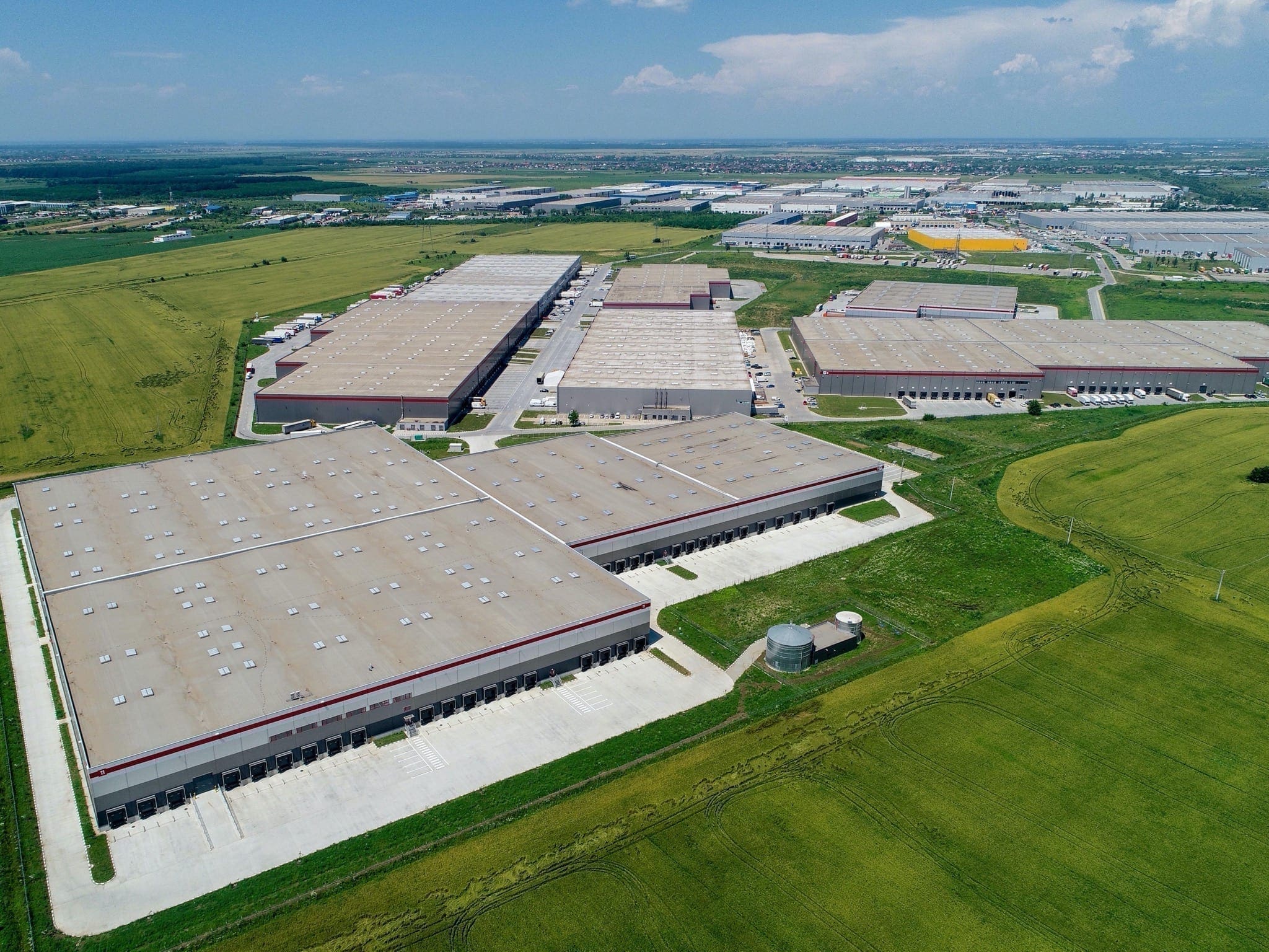 P3 B 11 Hala 11 copy - Piața de spații industriale se îndreaptă spre un an record