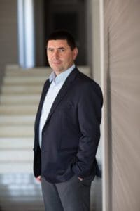 Emil Gota 200x300 - Elis Pavaje, program de reabilitare a curților școlare din mediul rural