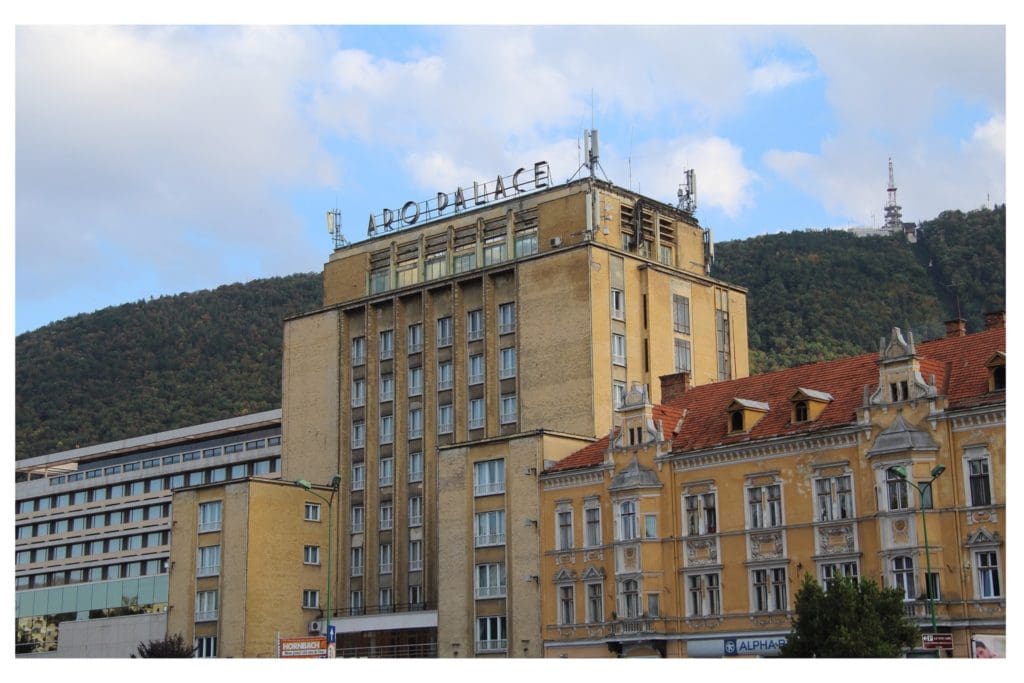 2560px Aro Palace copy 1024x683 - Horia Creangă, proiectantul clădirilor-reper de pe arterele principale ale Capitalei