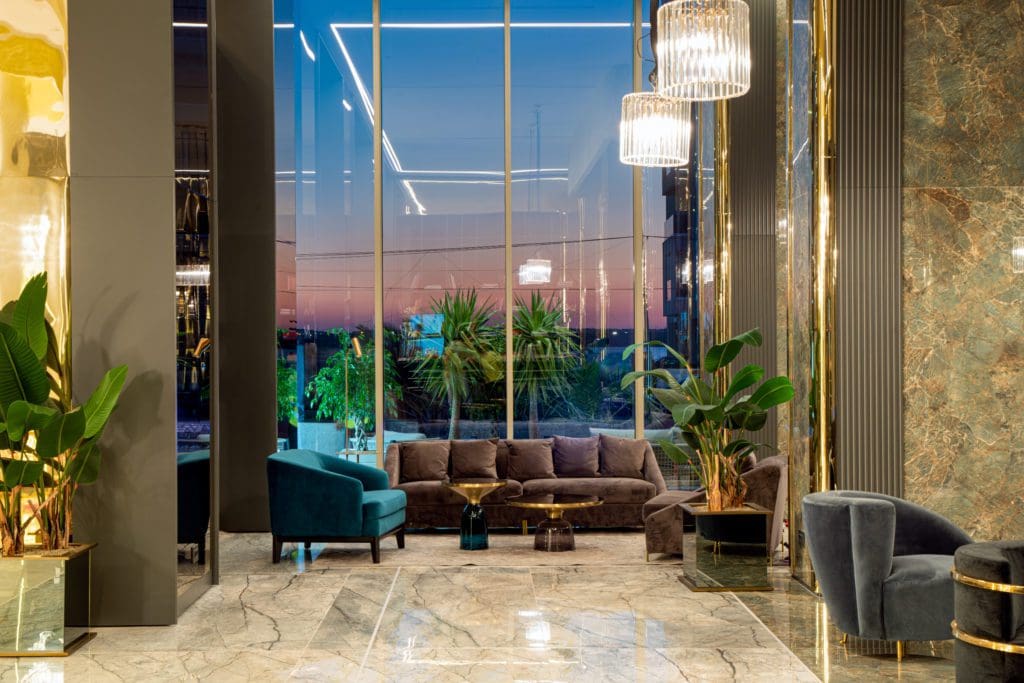 NordisMamaia lobby1 1024x683 - Apartamentele Nordis Mamaia s-au apreciat cu până la 139% în 3 ani de zile
