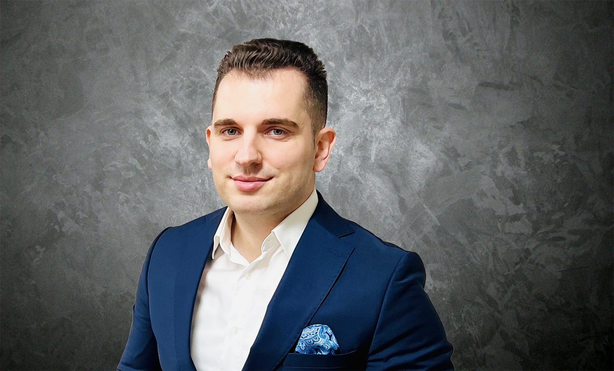 Cosmin Balaban Euro Vial Lighting scaled - Creșterea pieței imobiliare și a cererii de echipamente fotovoltaice urcă afacerile Euro Vial Lighting la 12 milioane de euro