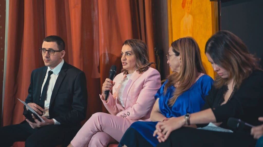 Women In Real Estate Session 1 01 56 09 09 1024x576 - Conferința „Women in Real Estate 2024”: Investiții în creștere pe piața imobiliară din România
