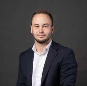 thumbnail Stefan Surcel Head of Industrial Agency Cushman Wakefield Echinox 300x296 - thumbnail_Stefan Surcel - Head of Industrial Agency Cushman & Wakefield Echinox