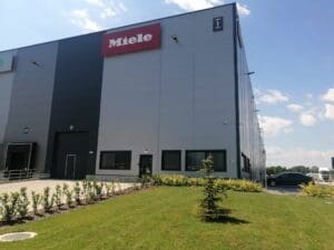 Miele VGP Park Brasov 2 300x225 - Miele_VGP Park Brasov_2