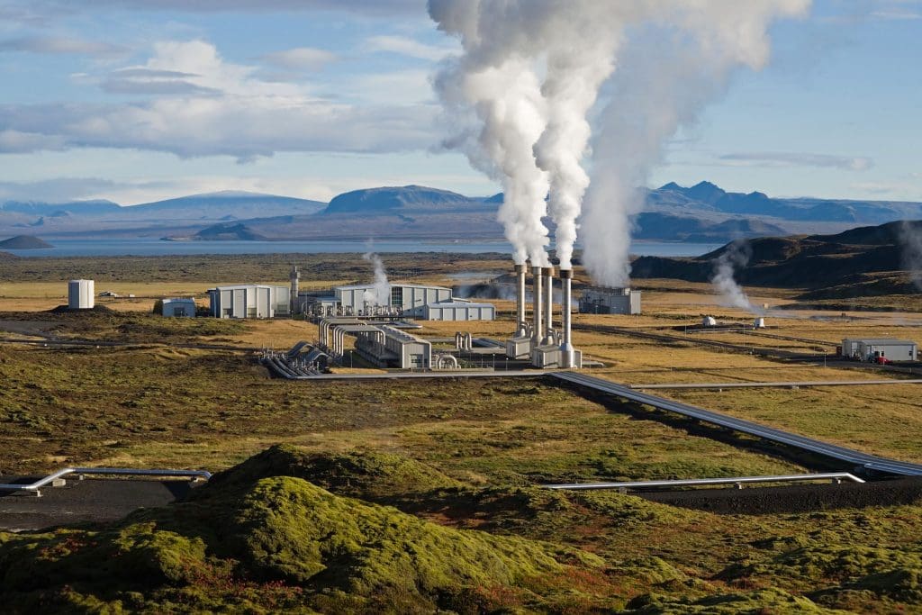 NesjavellirPowerPlant edit2 1024x683 - Energia geotermală, soluția reală de încălzire pentru multe orașe din România
