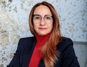Antoanela Comsa Deputy CEO Global Vision scaled e1740574935908 300x233 - Antoanela Comsa - Deputy CEO Global Vision