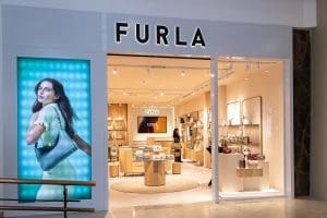 FURLA Palas Iasi 01 300x200 - Furla