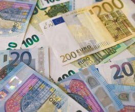 Piața imobiliară comercială locală atrage finanțări bancare în creștere